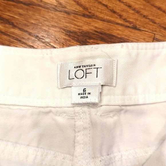 Loft Shorts White 4.5" Inseam 100% Cotton - Picture 3 of 9
